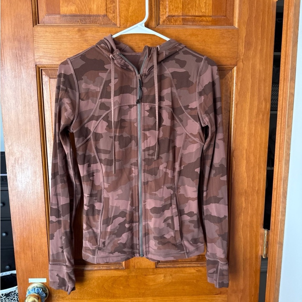 Lululemon Hooded Define Jacket size 6